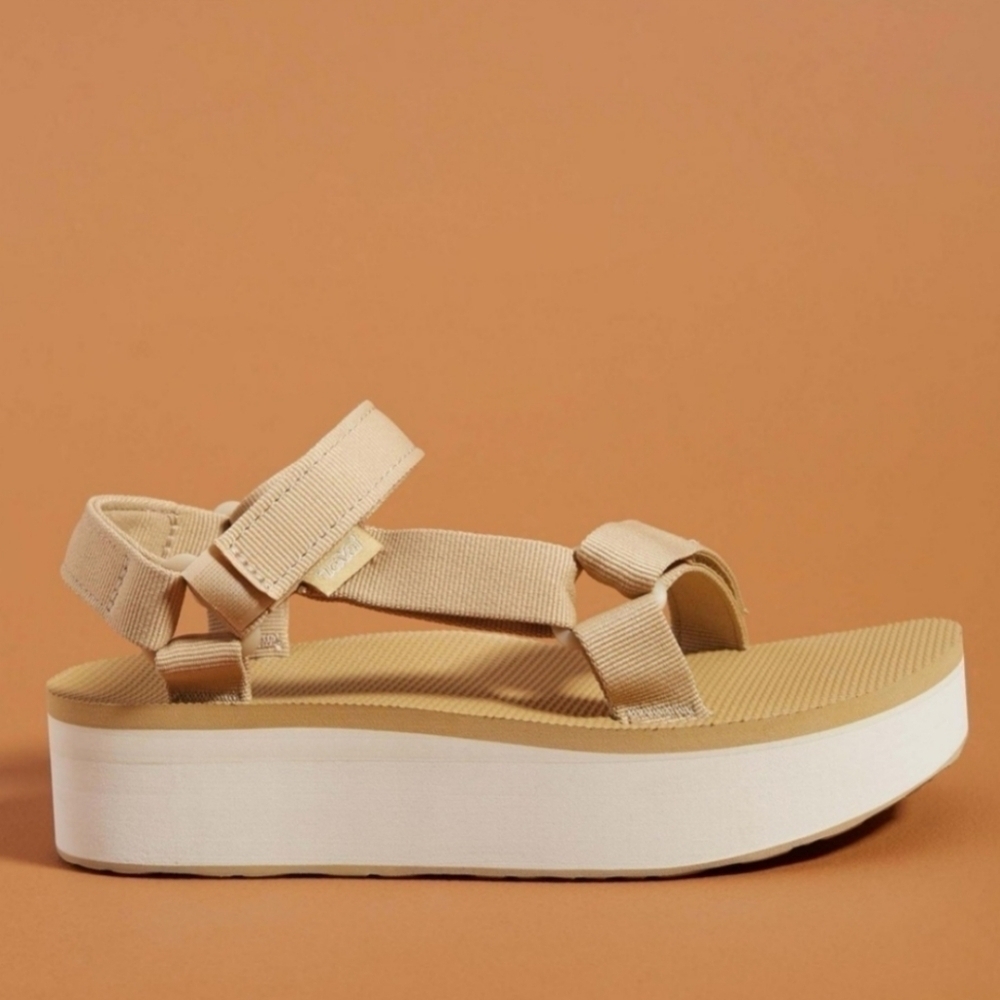 New! Teva Flatform Universal Platform Sandals in … - image 1